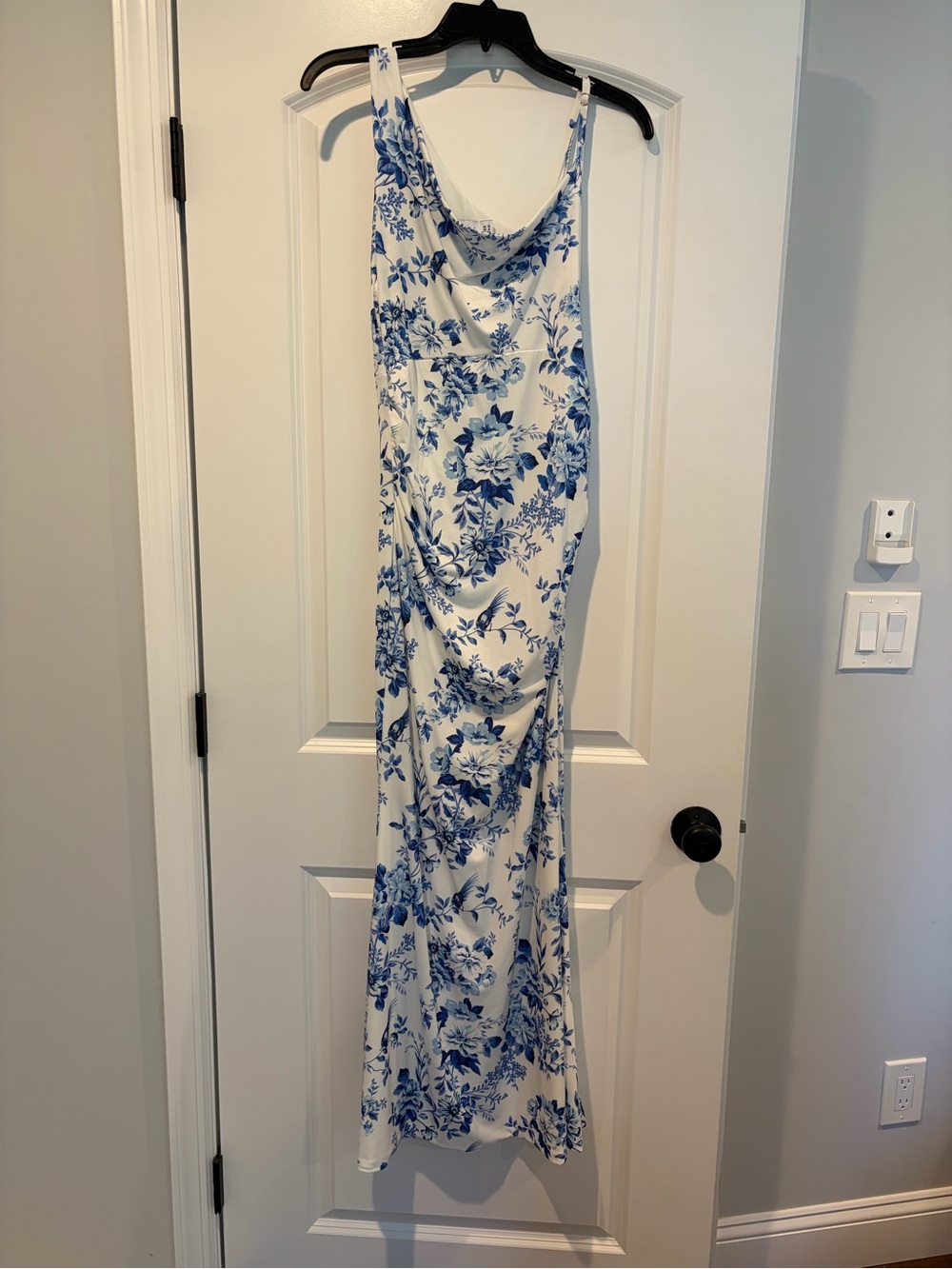 Club L London Phantasy Maternity Blue White Floral Maxi Dress Size 4